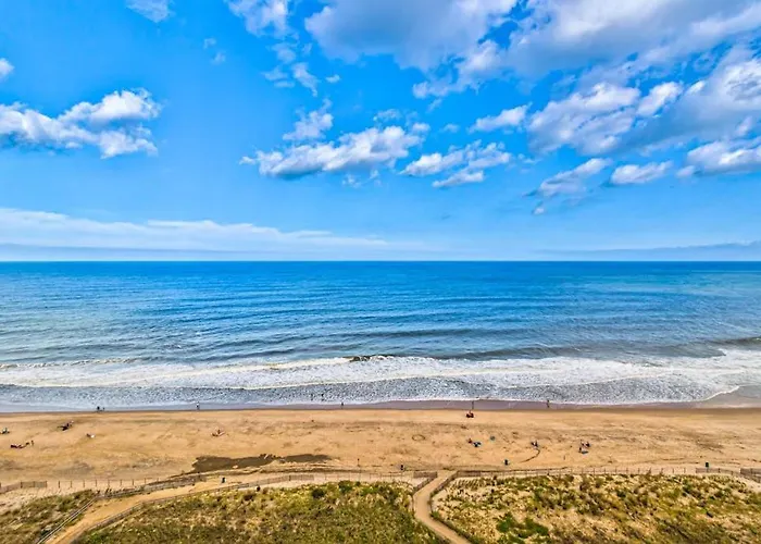 Beachfront With Balcony Ac Pools Gym & Sauna * Ocean City