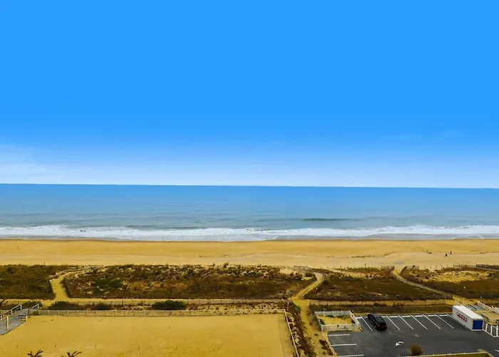 Beachfront With Balcony Ac Pools Gym & Sauna * Ocean City